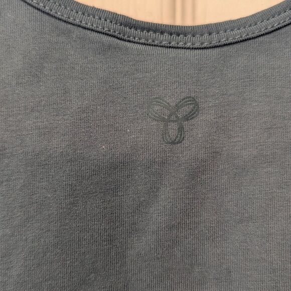 TNA Aritzia Tank Top Size S Blue Stretch Cotton Crop Muscle Tee Minimalist Basic - Picture 6 of 8